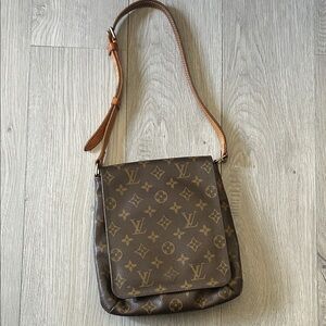 Louis Vuitton Monogram Brown Messenger Bag